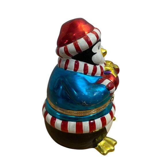 Vtg Mr Christmas Penguin Musical Trinket Box Rotating Ice Skaters Metallic VIDEO - Picture 3 of 11